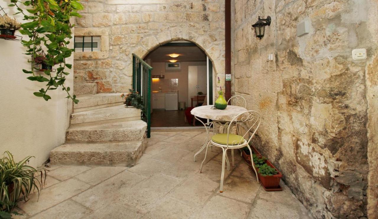 Caralipeo Apartment Makarska
