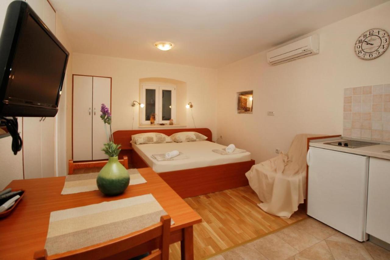 Caralipeo Apartment Makarska